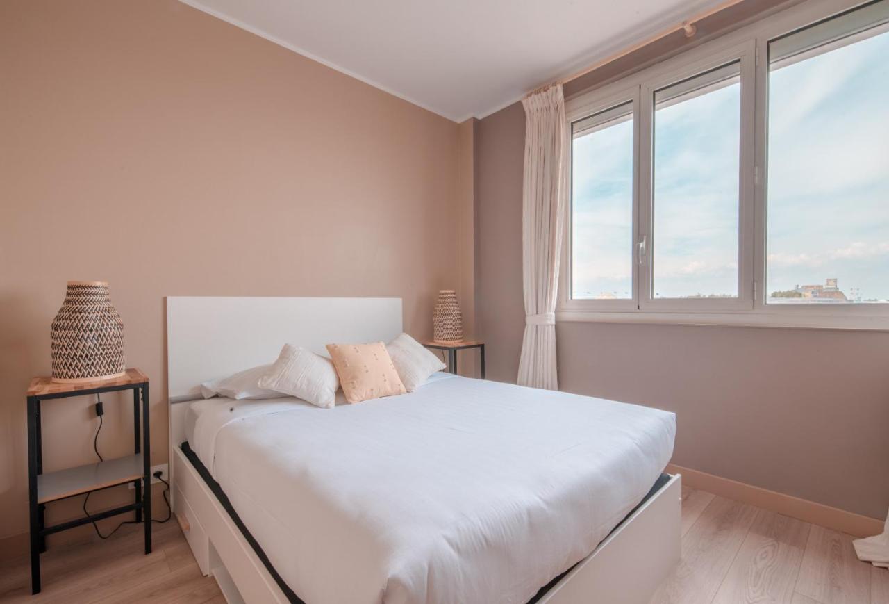 Appartement De 90M Vue Sur Le Port Saint-Nazaire  Luaran gambar